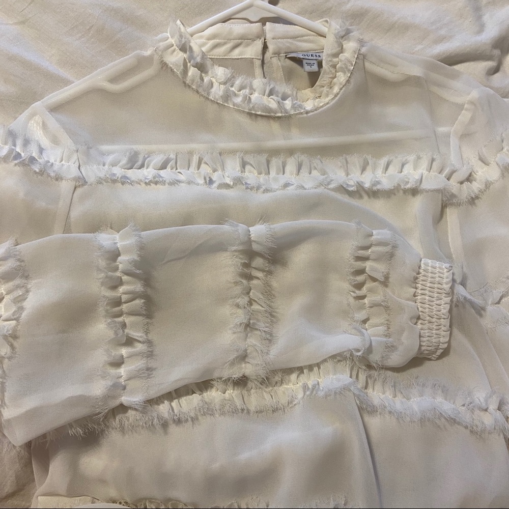 GUESS white chiffon ruffle blouse